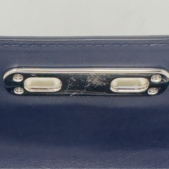 Coach Swagger Wallet - Picture 9 of 11